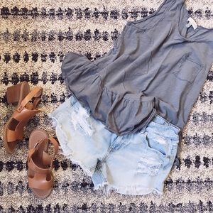 American Eagle ripped jean shorts